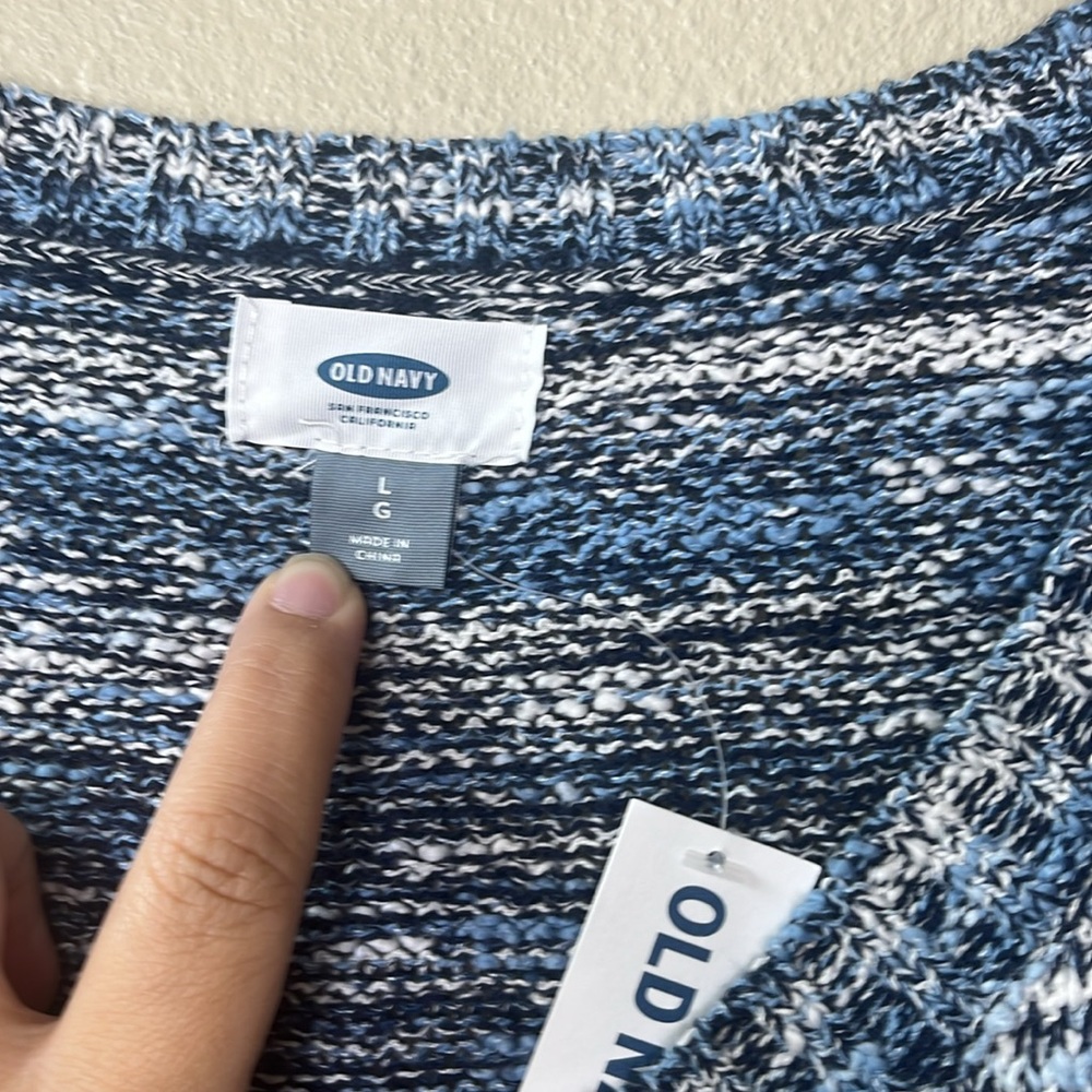 Old Navy Blue and White Knit‎ Sweater Size Large - Picture 2 of 6